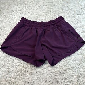 Lululemon Tracker Short IV Darkest Magenta